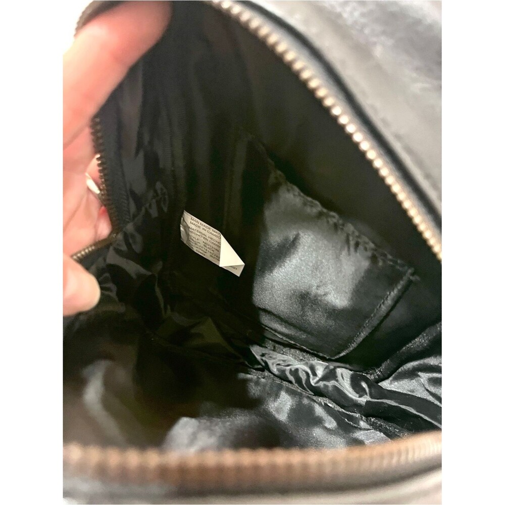 Bad Bunny El Ultimo Tour Del Mundo 2022 Mini Backpack & Sanitizer Like NEW - Picture 6 of 6